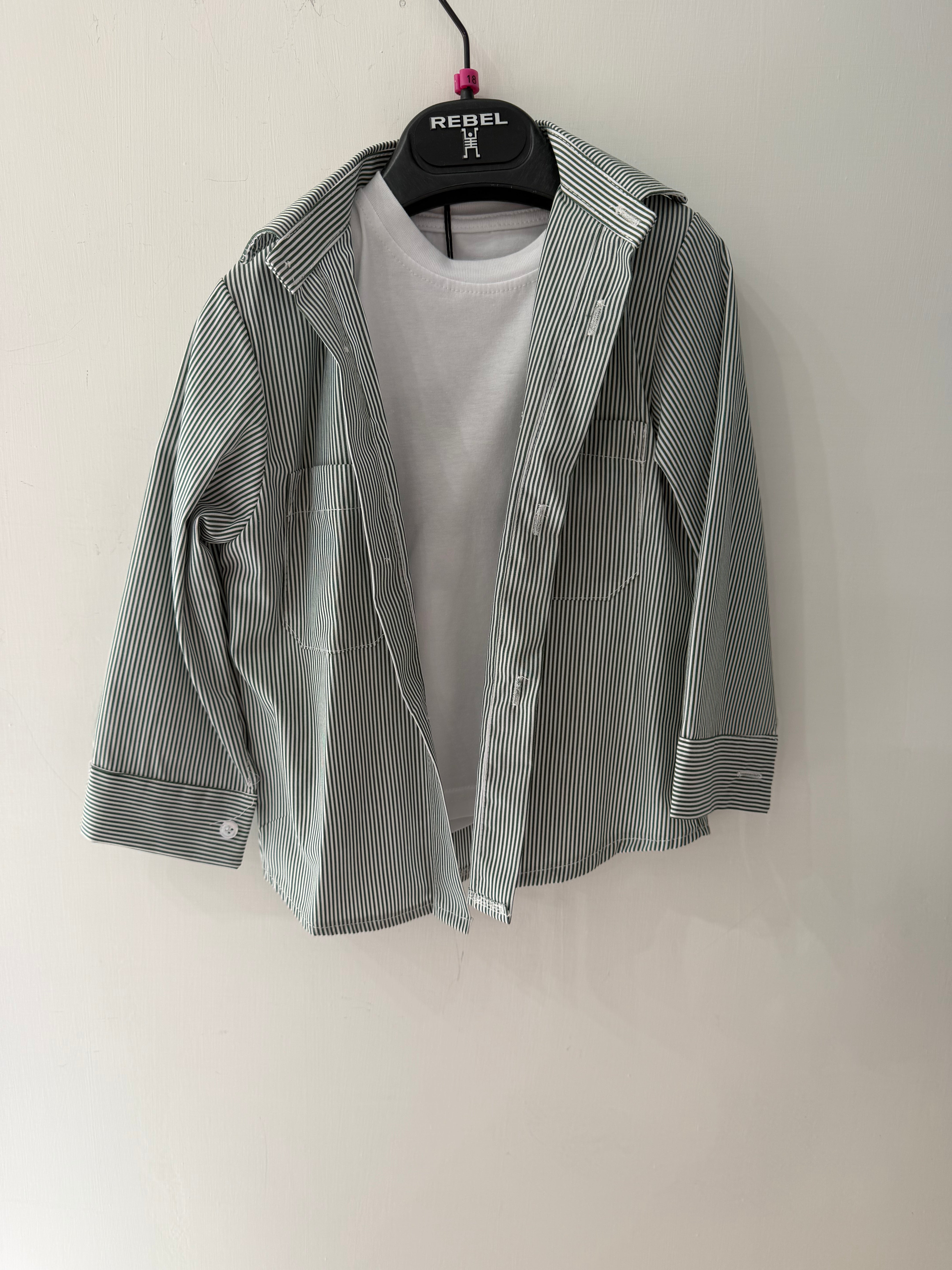 Camicia+t-shirt
