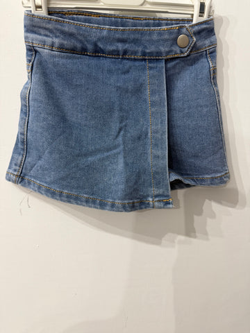 Pantaloncino bottone